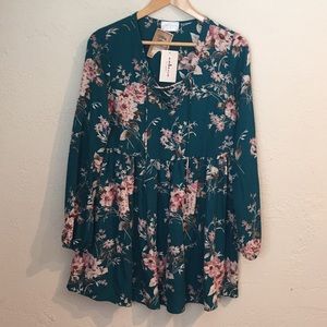 Embrace Tunic. Size Large. NWT